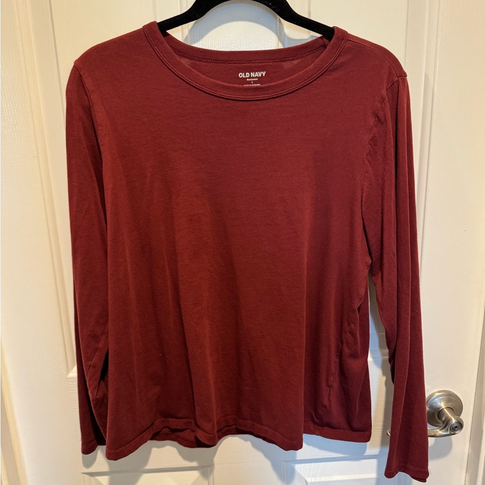 Old Navy Everywear Long-Sleeve Crewneck Top - Burgundy Size L